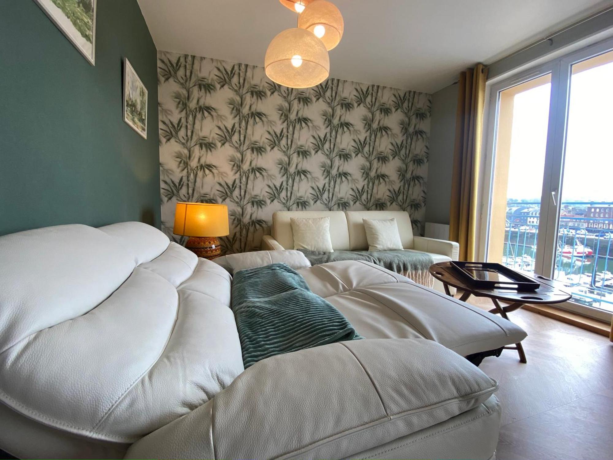 Etablissement 3 Etoiles Avec Ascenseur, 3 Appartements Lumineux Vue Port Avec Balcon, 200M De La Mer, Wifi Fibre, Tous Service Inclus Дьепп Экстерьер фото
