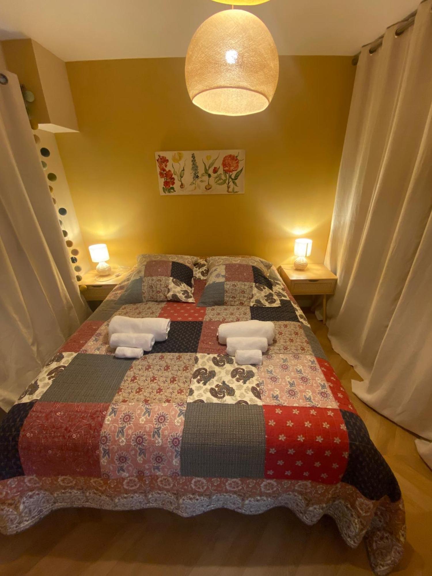 Etablissement 3 Etoiles Avec Ascenseur, 3 Appartements Lumineux Vue Port Avec Balcon, 200M De La Mer, Wifi Fibre, Tous Service Inclus Дьепп Экстерьер фото