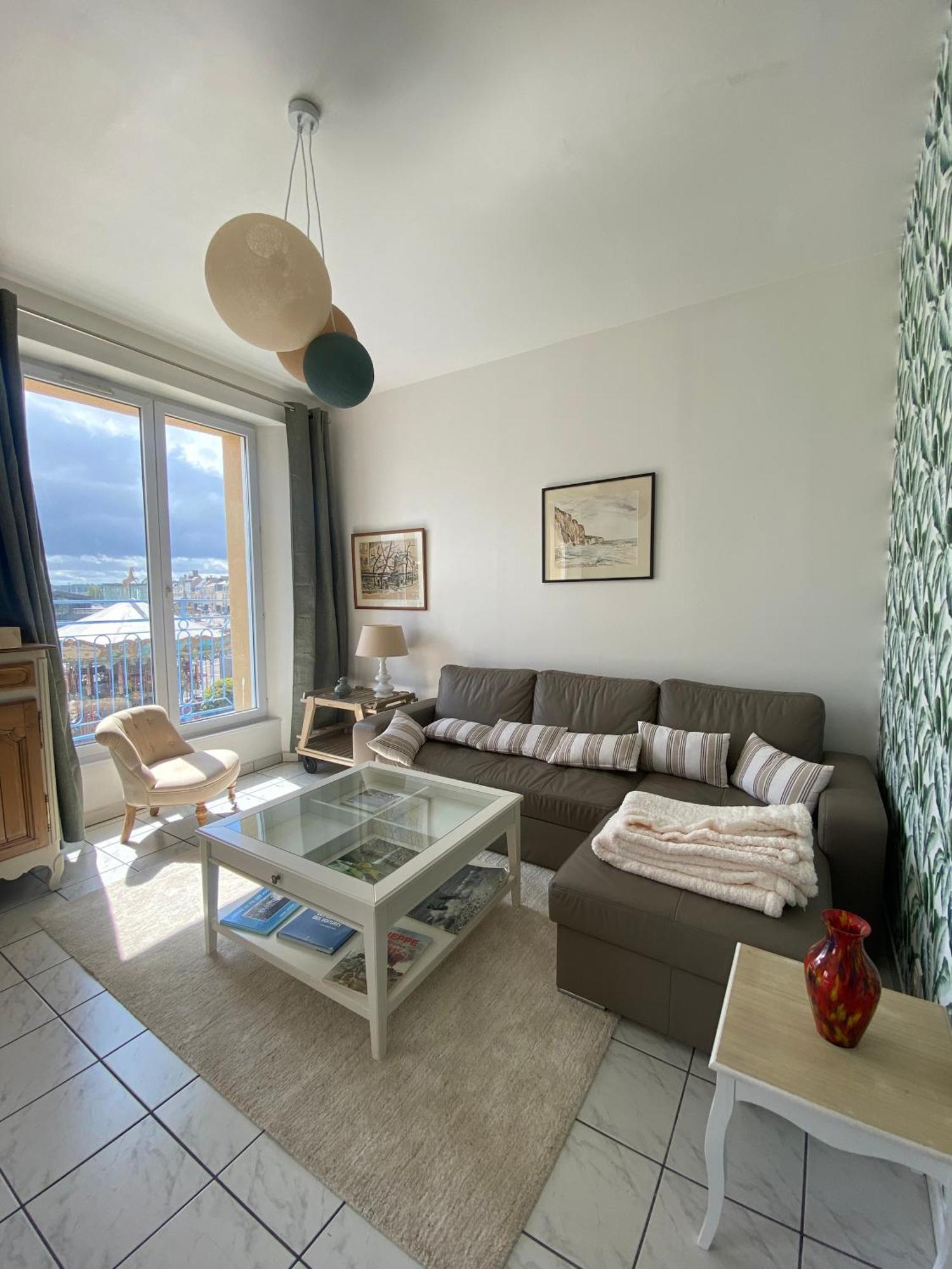Etablissement 3 Etoiles Avec Ascenseur, 3 Appartements Lumineux Vue Port Avec Balcon, 200M De La Mer, Wifi Fibre, Tous Service Inclus Дьепп Экстерьер фото